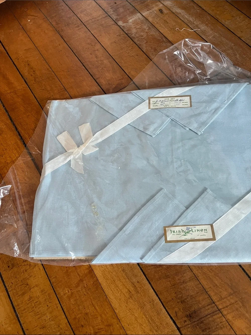 Ireland Light Blue placemats & napkins